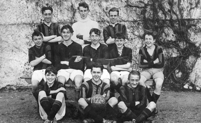 Football team, 1922-3